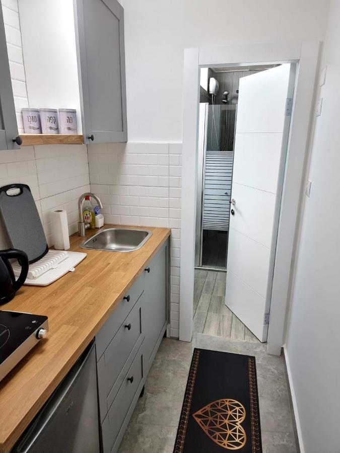 Sima Suite Ashdod Exteriör bild